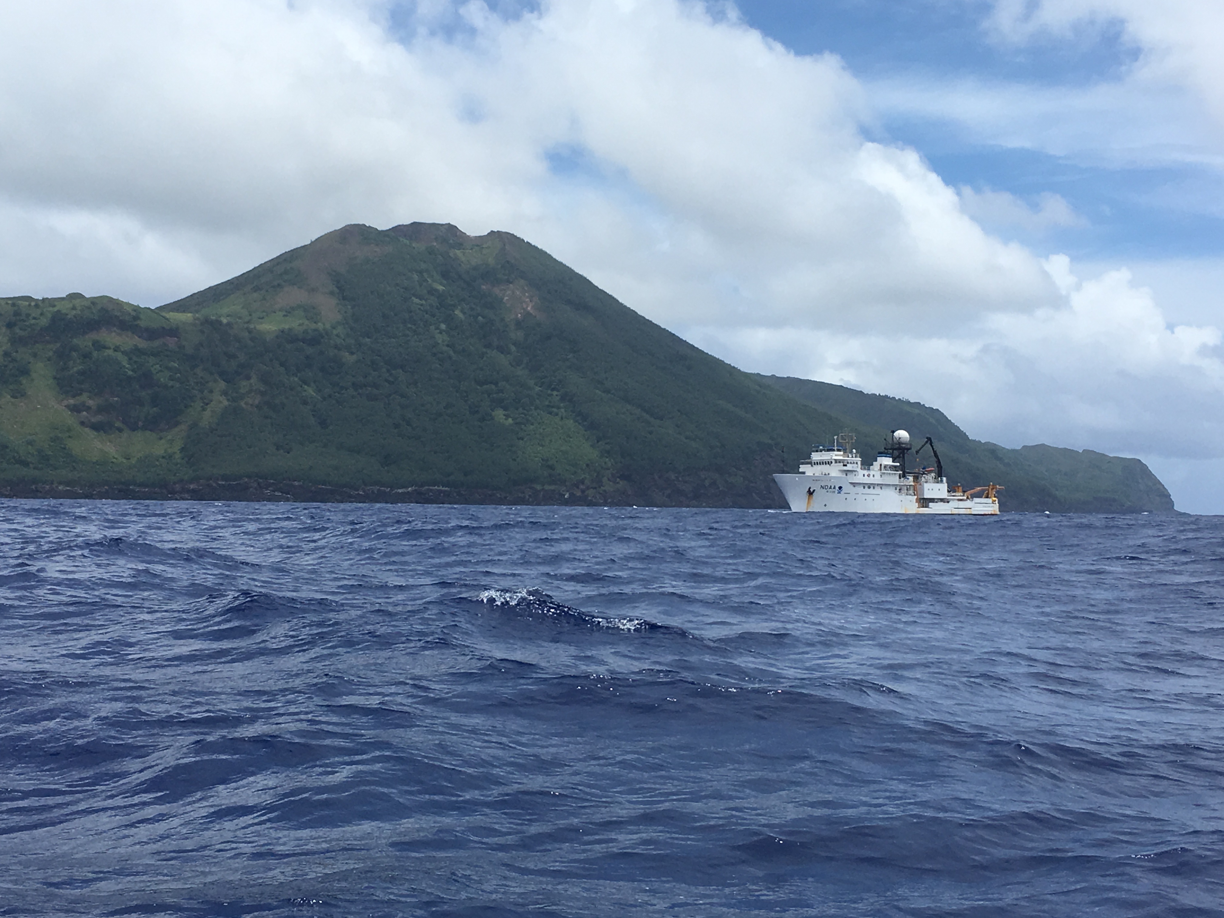 Image: Broadening the Search for Whales, Dolphins, and Seabirds around the Mariana Archipelago