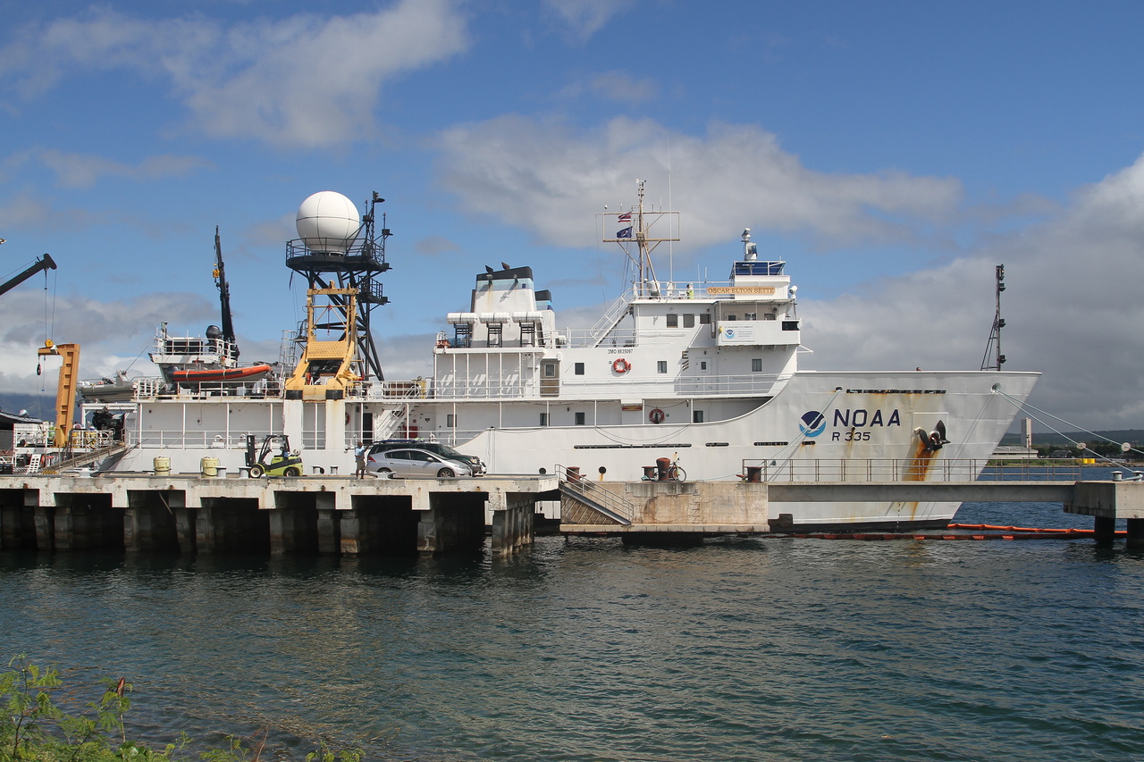 Image: Sea Tales: Monitoring Coral Reef Ecosystems Throughout the Hawaiian Archipelago