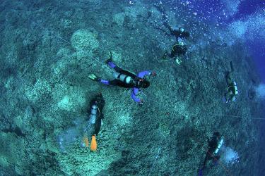 750x500-MOP-students-QUEST_NOAA-PIRO.jpg