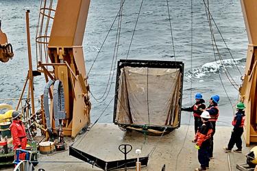 Saildrones_Head_to_the_Arctic-Survey-Images (2).jpg