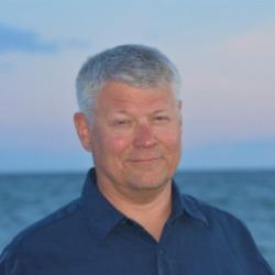 Headshot of Erik Williams 