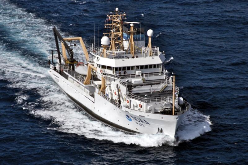 NOAA Ship Pisces on the water