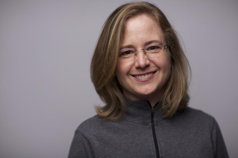 headshot of Julie Keister