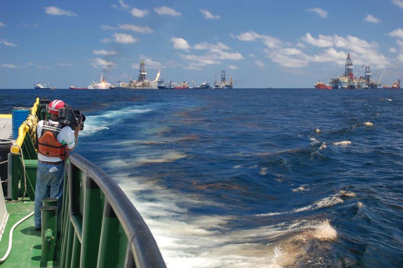 750x500-deepwater-horizon-videographer.jpg