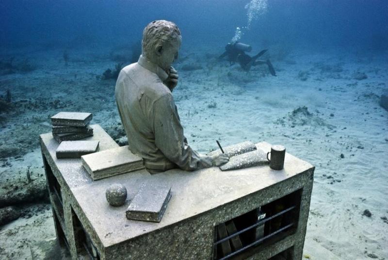 935x623.underwater_photo.jpg