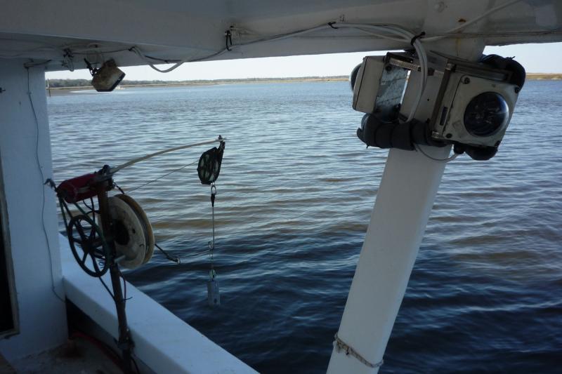 electronic-monitoring-on-fishing-boat.JPG